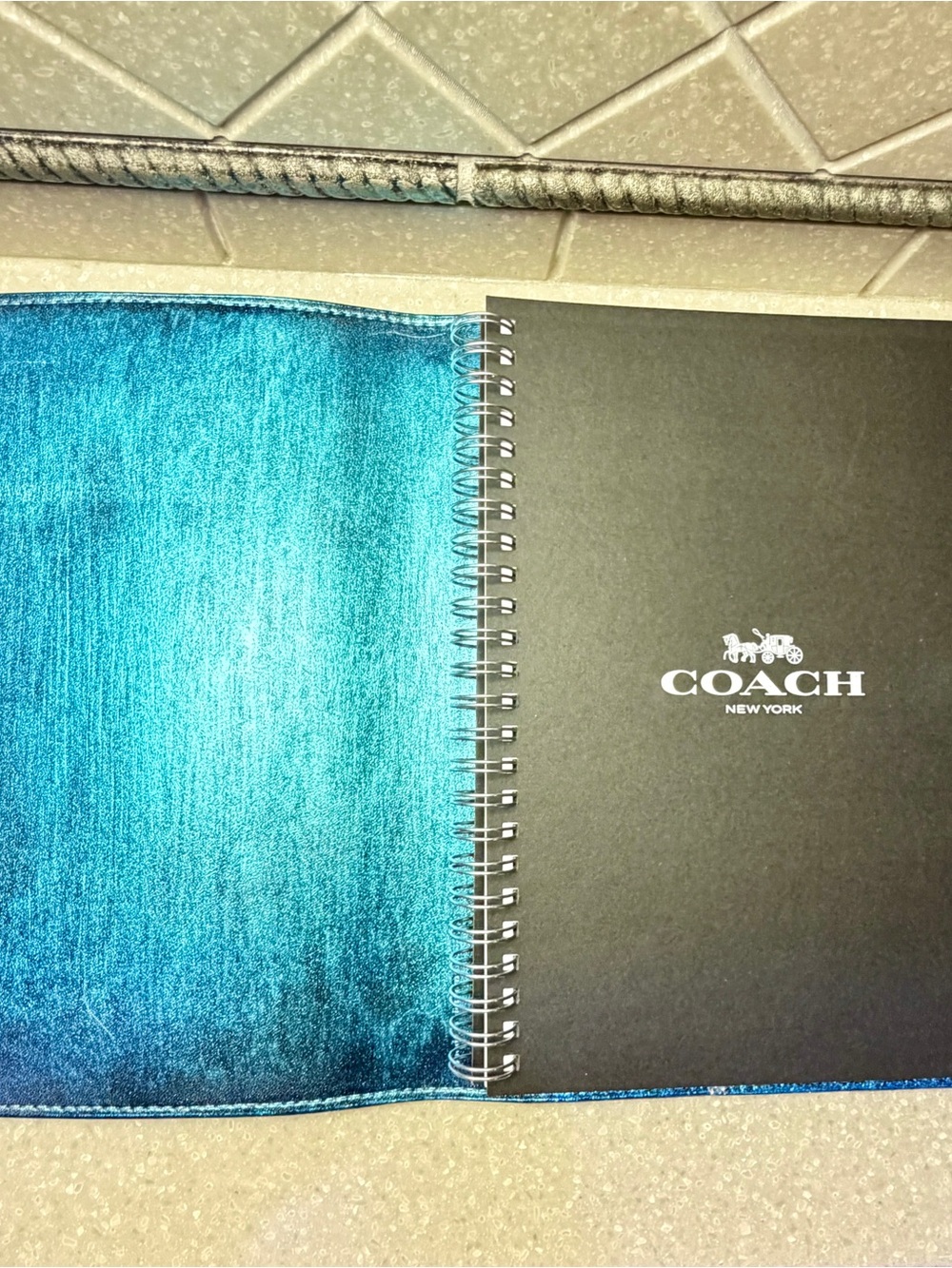 Coach Metallic Blue Lightning Snap Folio Case - Picture 3 of 5